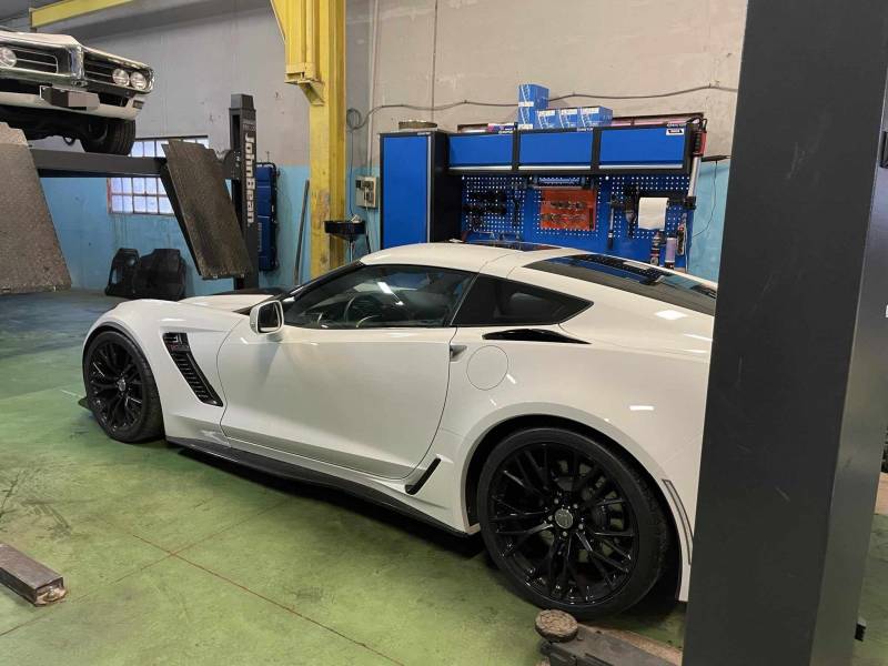 Révision Corvette C7 voiture Américaine proche du Bassin d'Arcachon en Gironde 33